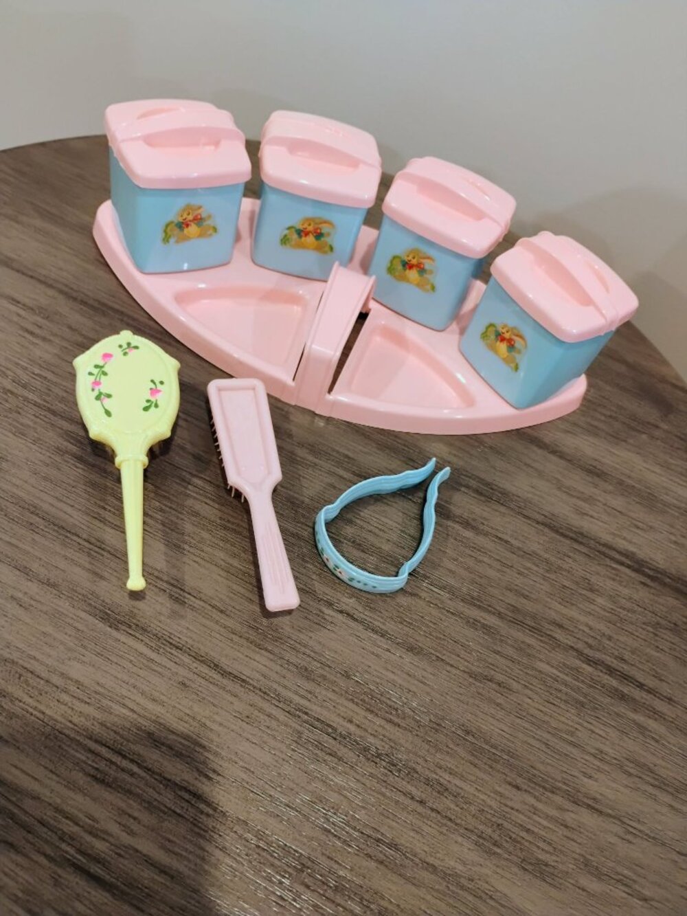Vtg 70s Pink & Blue Doll Vanity Caddy - 12pc Set - Rare Bunny Sticker Motif - Picture 11 of 12